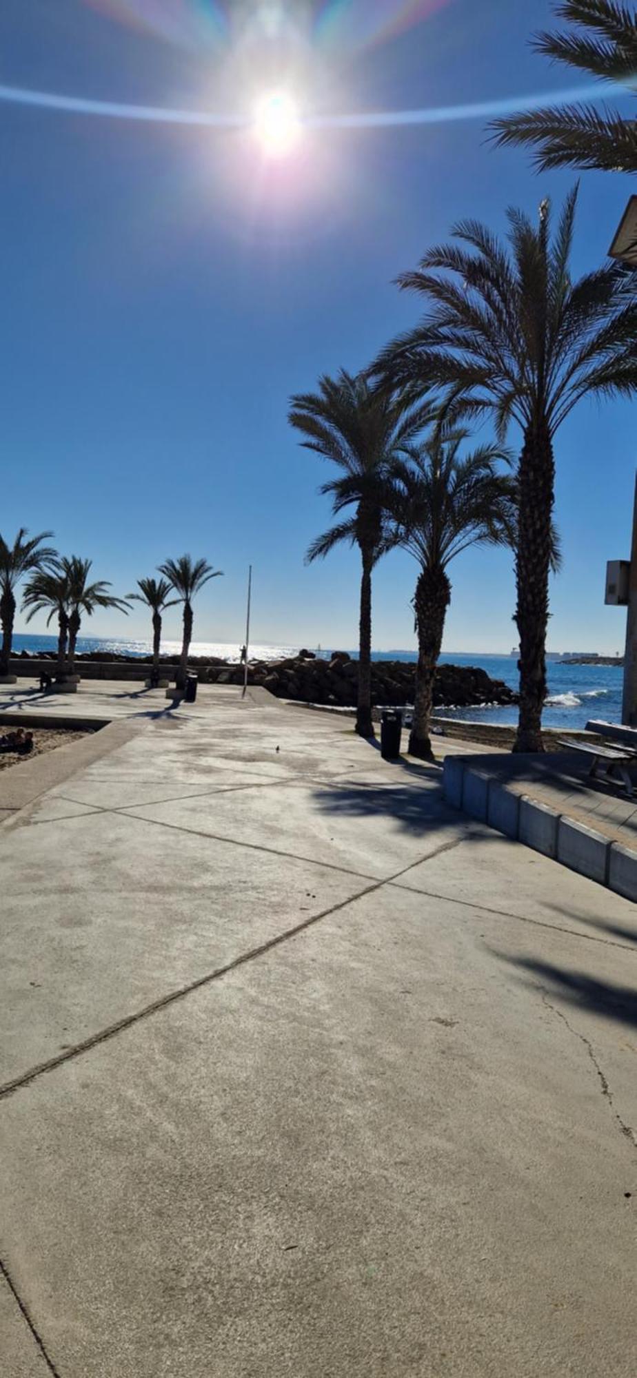 Apartments On The Beach In Torrevieja Exteriér fotografie